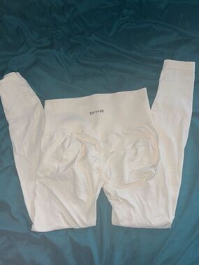 Dfyne dynamic Snow White leggings